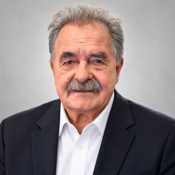 JUDr. Vladimír Papež